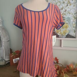 LulaRoe xsmall t-shirt nwt